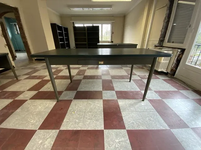 Vintage stalen bureau - afbeelding 1 van  4