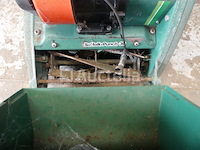 Vintage suffolk punch 30 qualcast grasmaaier met roller - afbeelding 4 van  6