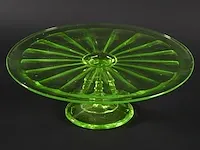 Vintage taartschaal in uranium glas - afbeelding 1 van  3