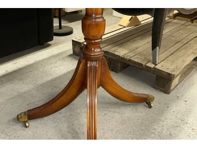 Vintage tafel - afbeelding 3 van  6