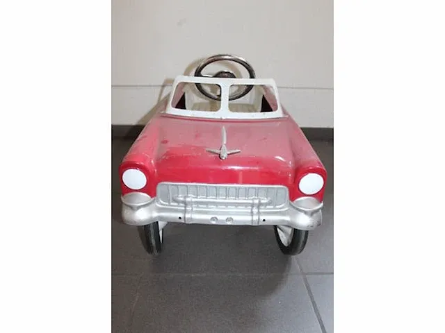 Vintage trapauto - afbeelding 3 van  5