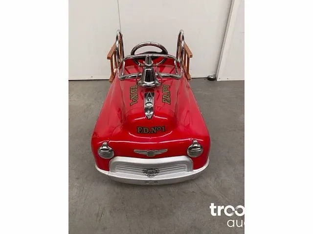 Vintage trapauto - afbeelding 4 van  4