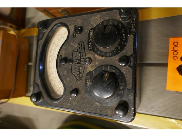 Vintage voltmeters - 2 stuks - afbeelding 3 van  3