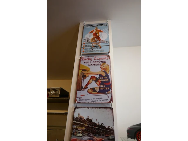 Vintage wandplaatjes - 11 stuks - afbeelding 1 van  6