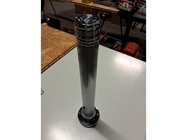 Vintage zaklampen 3 x in originele doos ( 370 mm ) zonder batt - afbeelding 1 van  8