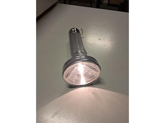 Vintage zaklampen 4 x in originele doos ( 190 mm ) zonder batt - afbeelding 3 van  5