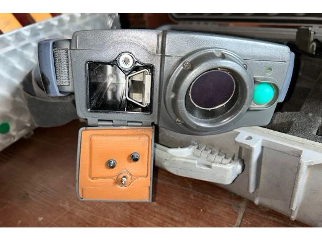 Viper warmtebeeldcamera in koffer - afbeelding 3 van  5