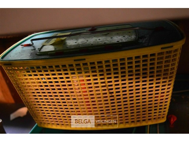 Visbakje voor leefvisjes - afbeelding 2 van  3