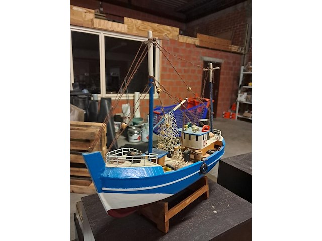 Vissersboot - afbeelding 1 van  5