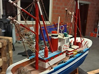 Vissersboot - afbeelding 3 van  3
