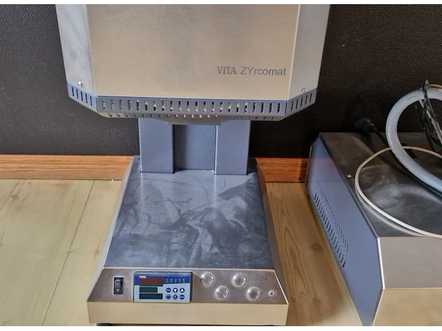 Vita zycromat 1,5 kw sintermachine - afbeelding 3 van  9