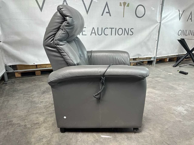 Vito - arm chair - afbeelding 4 van  6
