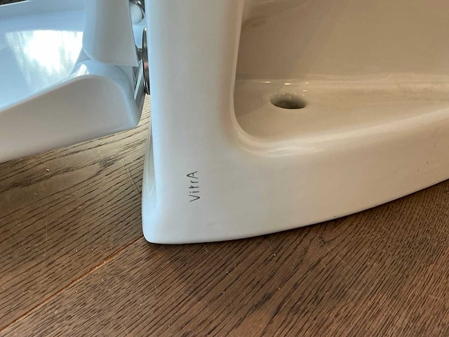 Vitra hangtoilet - afbeelding 4 van  4