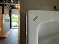 Vitra intergalactisch zitbad met afwerkingspaneel - afbeelding 4 van  8