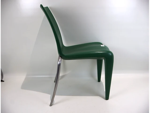 Vitra louis 20 by starck - afbeelding 4 van  7
