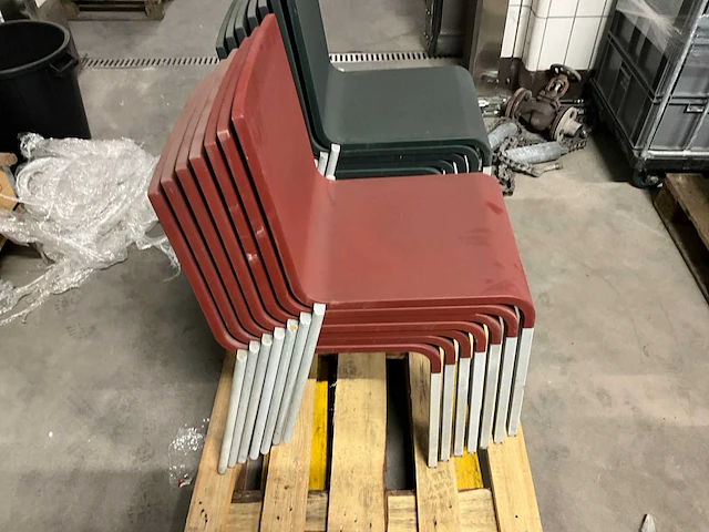 Vitra stoel maarten van severen.03 (7x) - afbeelding 2 van  3