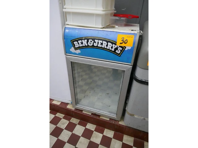 Vitrine diepvriezer ben & jerry - afbeelding 1 van  3