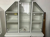 Vitrinekast met opbouw l127xd54xh198 cm - afbeelding 1 van  3