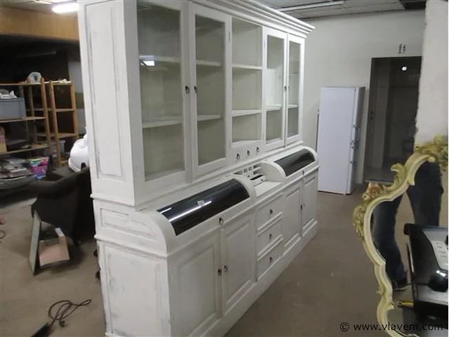 Vitrinekast - afbeelding 1 van  4