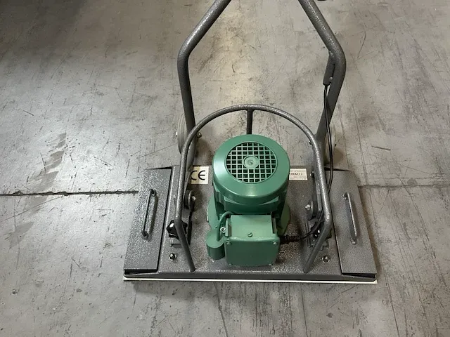 Vlakschuurmachine torko 2 nieuw - afbeelding 2 van  8