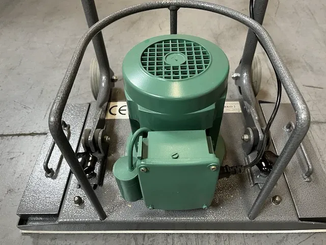Vlakschuurmachine torko 2 nieuw - afbeelding 5 van  8