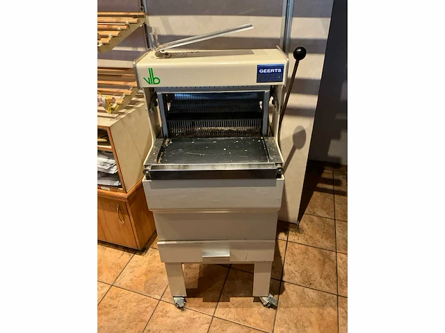 Vlb broodsnijmachine - afbeelding 2 van  5