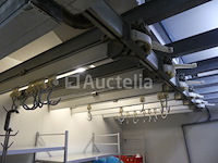 Vlees transport spoor - afbeelding 1 van  8