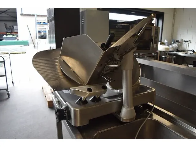 Vleessnijmachine berkel 800s - afbeelding 4 van  7