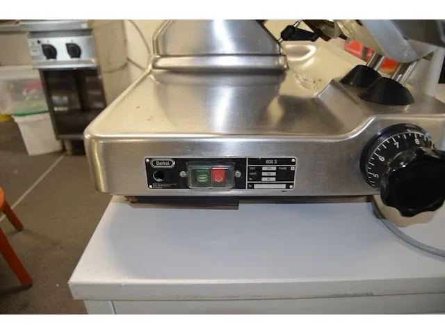 Vleessnijmachine berkel 800s - afbeelding 7 van  8