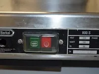 Vleessnijmachine berkel 800s - afbeelding 8 van  8