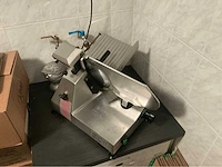 Vleessnijmachine general machines 300 overige vleesverwerking - afbeelding 1 van  4