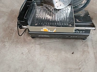 Vleessnijmachine