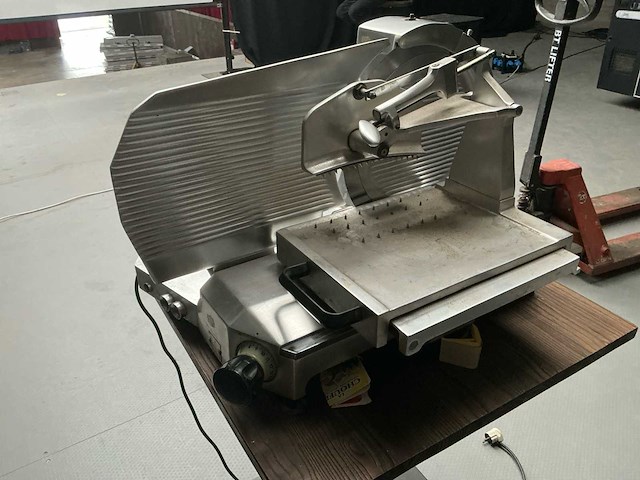 Vleessnijmachine - afbeelding 8 van  10