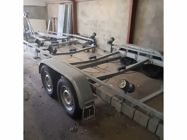 Vlemmix vbt2-3500 boottrailer - afbeelding 10 van  12