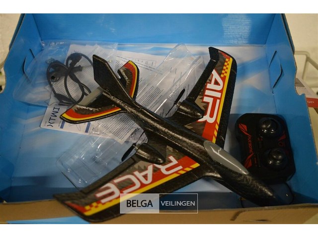 Vliegtuig silverlit rc - afbeelding 1 van  3