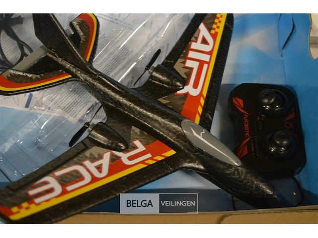 Vliegtuig silverlit rc - afbeelding 3 van  3