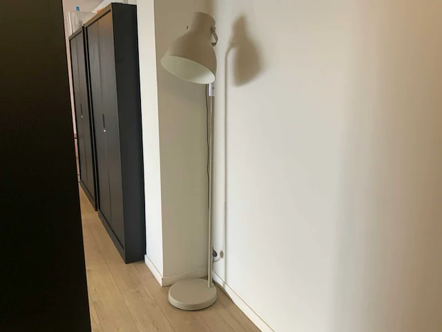 Vloerlamp - afbeelding 1 van  4