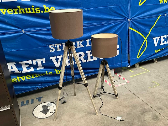 Vloerlampen (2x) - afbeelding 1 van  6