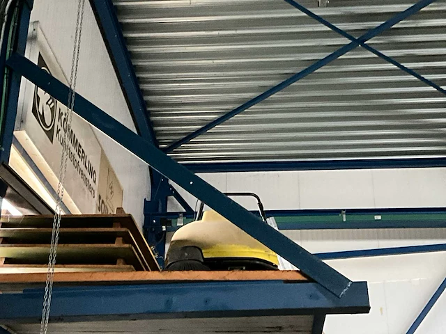 Vloerreiniger kärcher ksm 700 bat - afbeelding 3 van  8