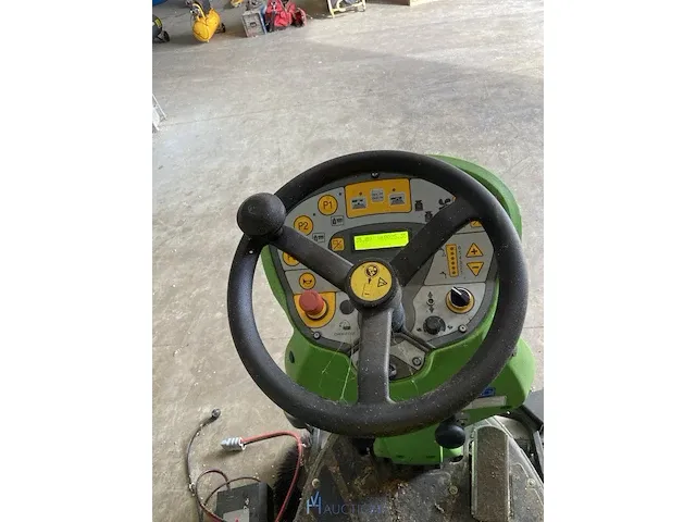 Vloerschrobmachine dibo - afbeelding 9 van  11
