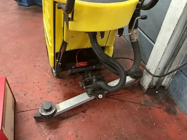 Vloerschrobmachine karcher br 530 xl bat - afbeelding 5 van  7