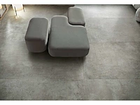 Vloertegel 43,2m2 materiaal grijs 60x60cm gerectificeerd - afbeelding 1 van  4