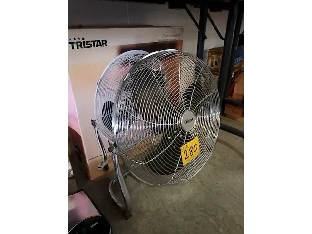 Vloerventilator 45 cm tristar - afbeelding 2 van  3