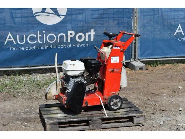 Vloerzaagmachine dimas fs 400c s benzine - afbeelding 1 van  1