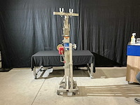 Vmb - te-074 - contractor lift -