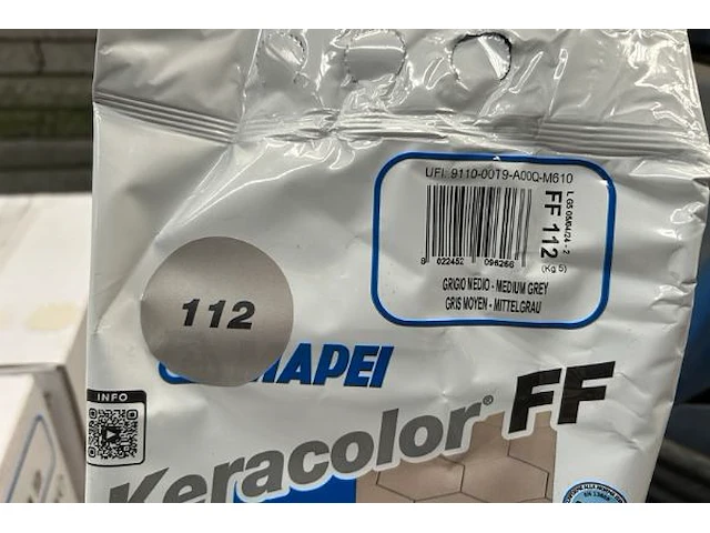 Voegmortel, 28 zakken keracolorff - afbeelding 2 van  4