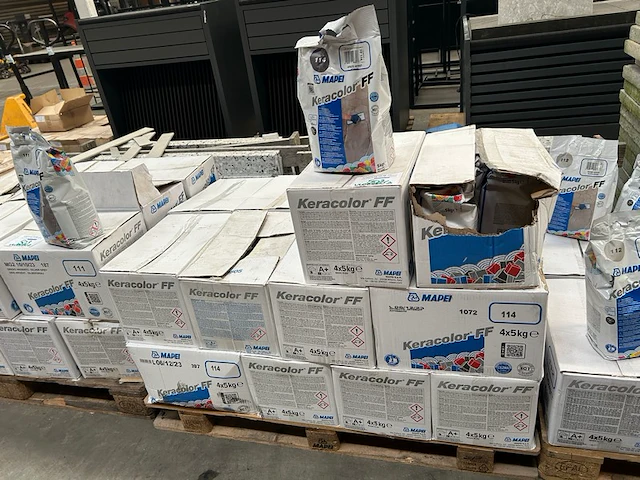 Voegmortel, 72 zakken keracolorff - afbeelding 1 van  4
