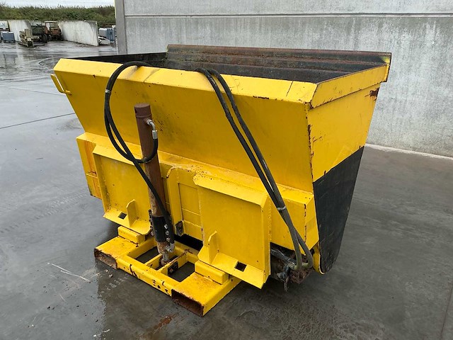 Voermengwagen - afbeelding 1 van  6