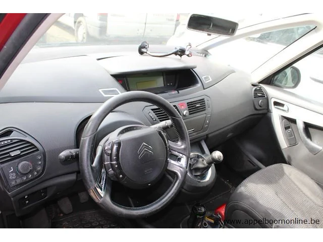 Voert. meerdere doeleinden citroen c4 picasso,benzine, 1749cm³,92kw,1e inschr 10/7/17, vf7ua6fyc45121441, 202661km,co²-uitstoot ng,euro4, kenteken i (ii ontbreekt), zonder gelijkvormigheidsattest, keuring tot 15/2/25, 1sleutel - afbeelding 7 van  22