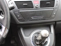 Voert. meerdere doeleinden citroen c4 picasso,benzine, 1749cm³,92kw,1e inschr 10/7/17, vf7ua6fyc45121441, 202661km,co²-uitstoot ng,euro4, kenteken i (ii ontbreekt), zonder gelijkvormigheidsattest, keuring tot 15/2/25, 1sleutel - afbeelding 9 van  22